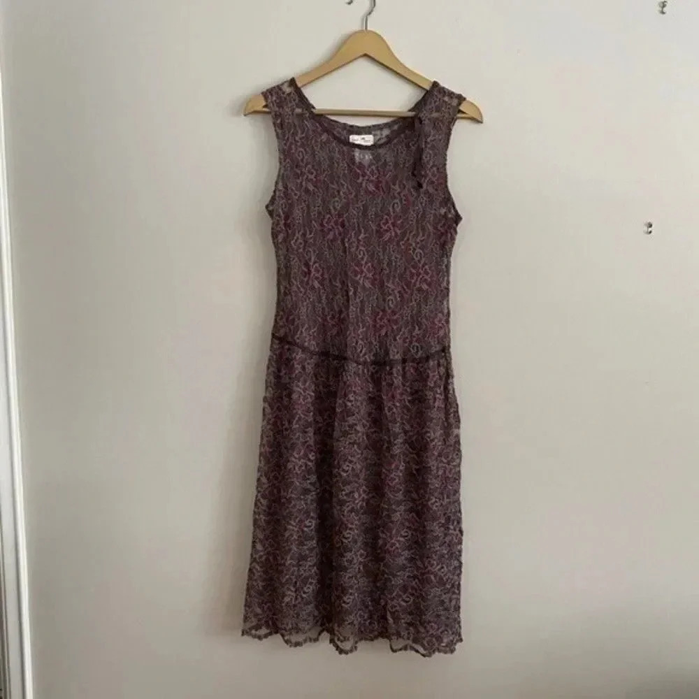 Neesh by D.A.R. Lace Dress - Picture 2 of 9